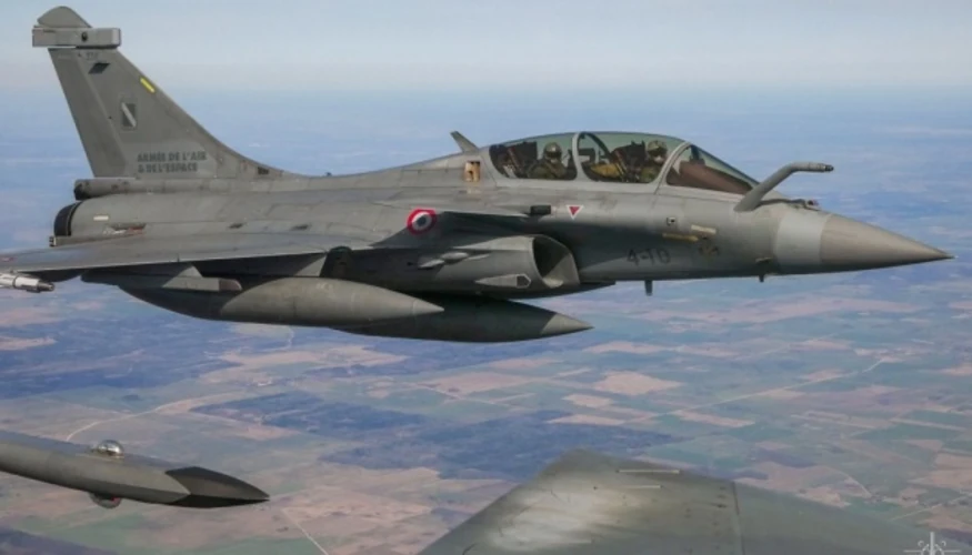 Французький винищувач Rafale на озброєнні армії Франції